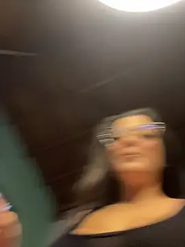 Snapshot of alilith chatting on November 2025 09:13:01 PM alilith online show from November 2025 09:13:01 PM