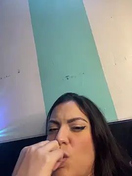 alilith online show from February 2026 06:36:02 PM