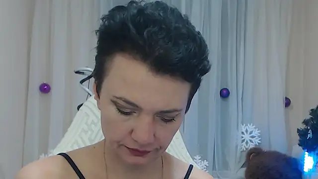 AvaSaturnian online show from January 2026 07:55:01 AM