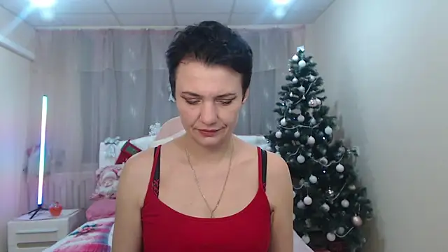 AvaSaturnian online show from January 2026 01:16:02 PM