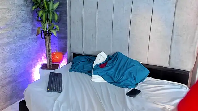 zorre  online show from November 2025 12:28:01 PM