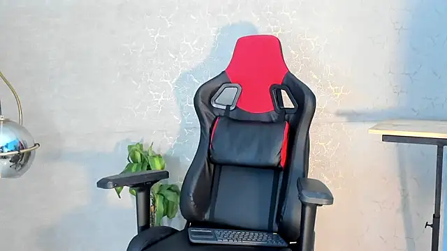 zorre  online show from November 2025 07:06:01 PM