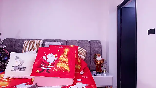 sweegirl69 online show from December 2025 12:21:02 PM