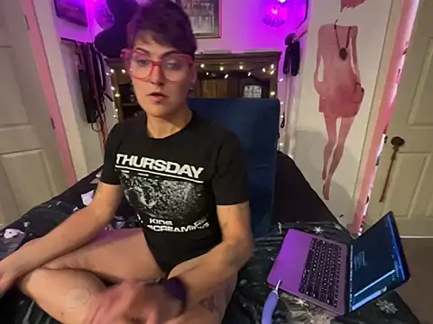 kinkycanner online show from March 2026 02:45:02 AM