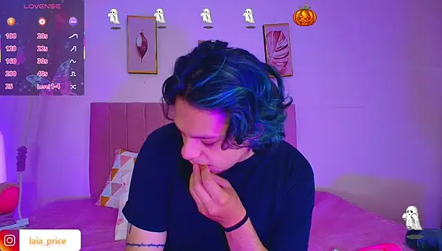 Laia and Damian online show from October 2025 12:30:01 PM