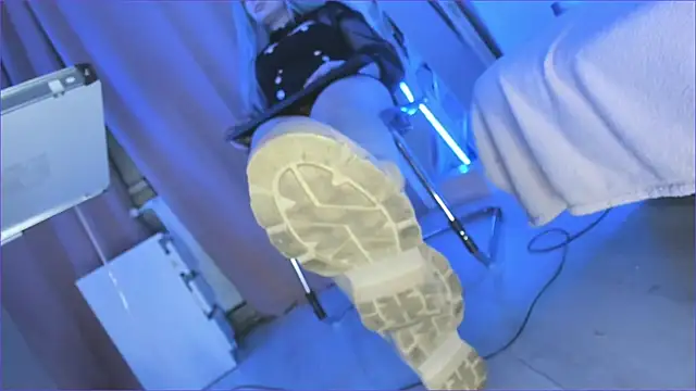 CruelSiren online show from September 2025 07:48:02 PM