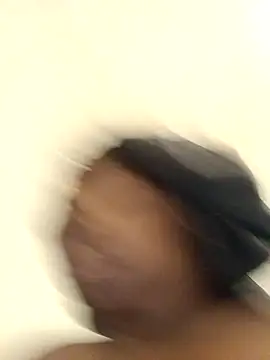 Snapshot of CREAMYASSNAEE chatting on October 2025 01:31:02 PM CREAMYASSNAEE online show from October 2025 01:31:02 PM