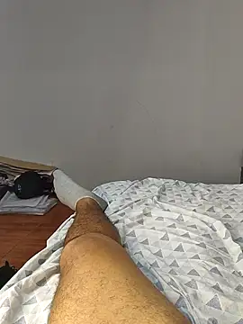 badlove42 online show from November 2025 05:57:01 AM