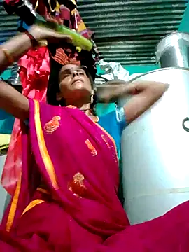 Snapshot of H_seema chatting on October 2025 01:23:02 PM H seema online show from October 2025 01:23:02 PM