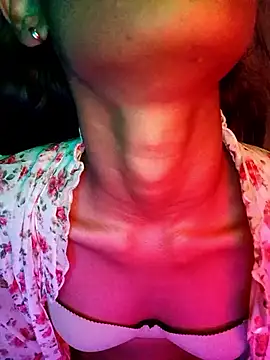 BunnyBloom25 online show from September 2025 04:30:01 PM