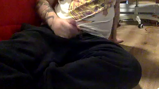 edger4lif3 online show from September 2025 09:58:01 PM