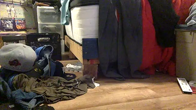 edger4lif3 online show from September 2025 05:21:01 AM