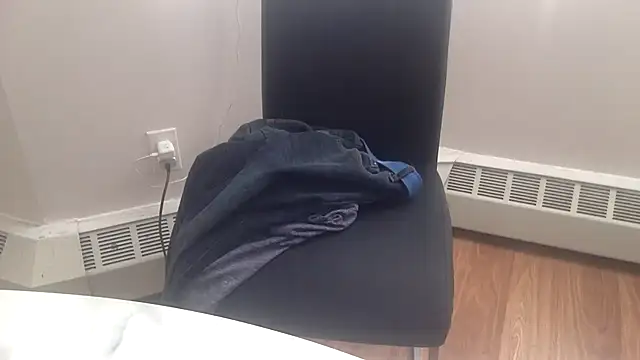 edger4lif3 online show from October 2025 04:09:02 PM