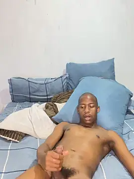 dick4mami online show from April 2026 09:39:33 PM