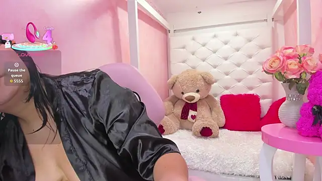 Dulce meow online show from October 2025 11:42:02 AM