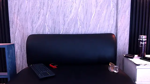 Andy Look online show from October 2025 03:52:02 AM