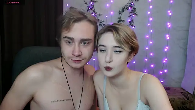 Snapshot of Lust4Money chatting on October 2025 09:22:01 PM Lust4Money online show from October 2025 09:22:01 PM