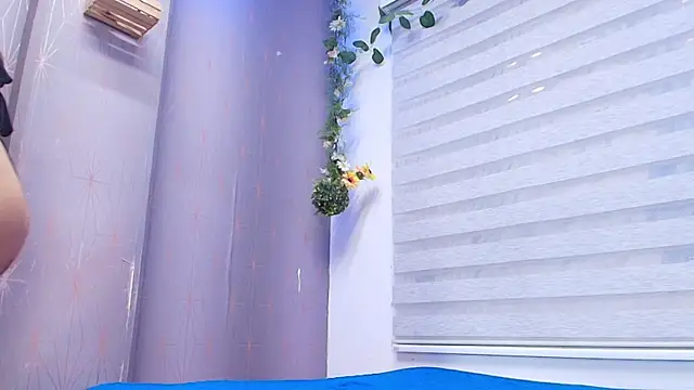 sofi hils online show from September 2025 11:56:01 AM