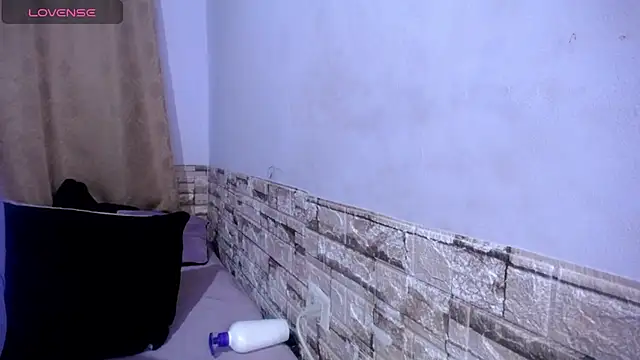 Snapshot of Bicky_24 chatting on February 2026 08:07:02 AM Bicky 24 online show from February 2026 08:07:02 AM