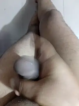 Hotboy0084 online show from September 2025 10:00:01 PM