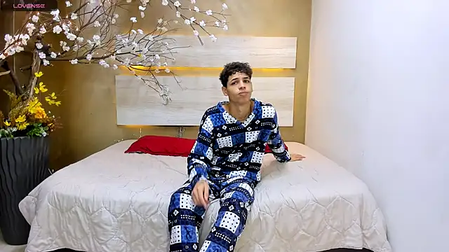 Snapshot of Mycandyfor_You chatting on September 2025 07:47:01 PM Mycandyfor You online show from September 2025 07:47:01 PM