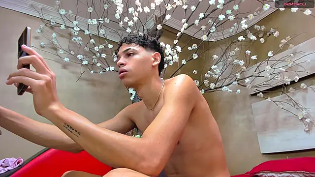 Snapshot of Mycandyfor_You chatting on October 2025 07:11:02 PM Mycandyfor You online show from October 2025 07:11:02 PM