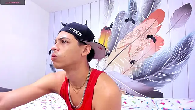 Snapshot of Mycandyfor_You chatting on November 2025 06:52:02 PM Mycandyfor You online show from November 2025 06:52:02 PM