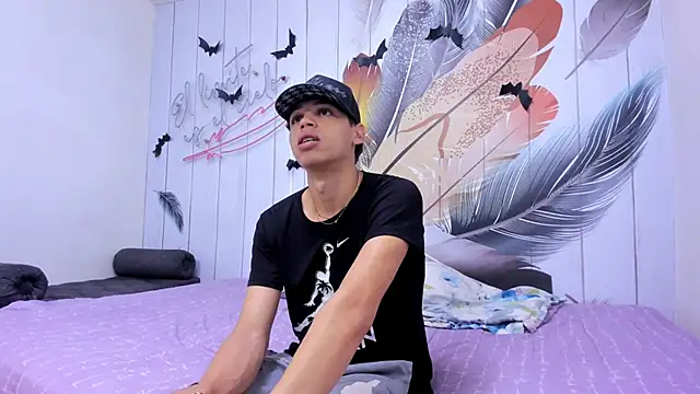 Snapshot of Mycandyfor_You chatting on November 2025 07:19:01 PM Mycandyfor You online show from November 2025 07:19:01 PM