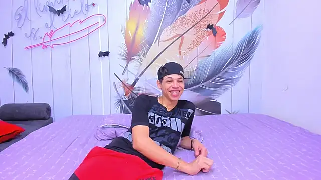 Snapshot of Mycandyfor_You chatting on November 2025 06:50:02 PM Mycandyfor You online show from November 2025 06:50:02 PM