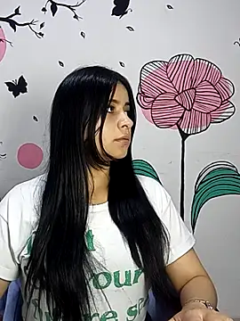 ValerieLove  online show from October 2025 07:22:01 PM