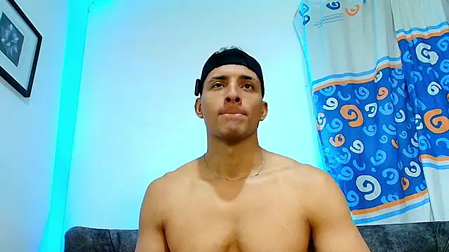 Snapshot of Smith_Fitness chatting on June 2026 03:24:02 PM Smith Fitness online show from June 2026 03:24:02 PM