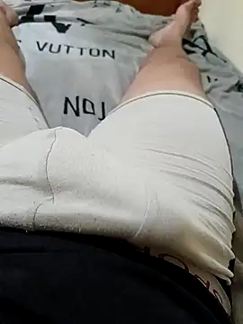 anis3g4 online show from September 2025 03:17:02 PM