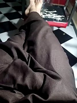 anis3g4 online show from October 2025 10:29:01 PM