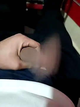 anis3g4 online show from December 2025 10:16:02 PM