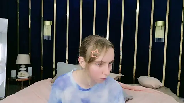 Beverly Gomes online show from September 2025 08:49:02 AM