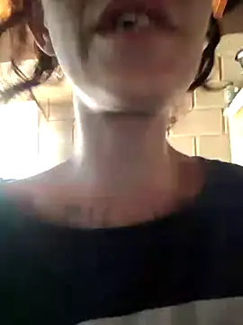 Almendrasexy online show from October 2025 04:13:01 PM