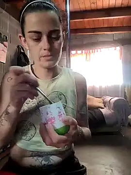 Almendrasexy online show from November 2025 11:32:02 AM