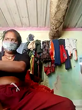 Snapshot of CUTE-004 chatting on February 2026 07:16:02 AM CUTE-004 online show from February 2026 07:16:02 AM