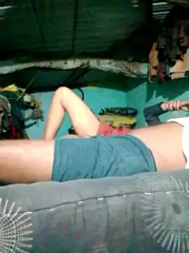 CUTE-004 online show from April 2026 05:43:02 PM