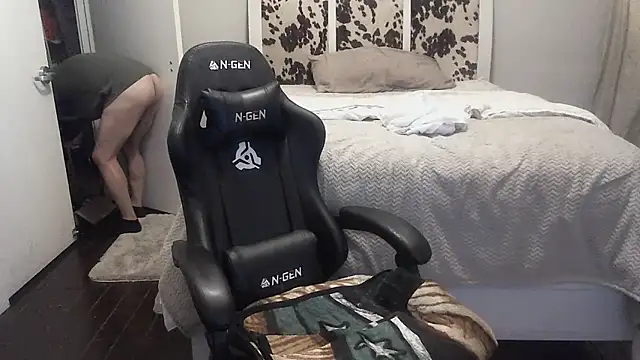 kingtaydo online show from September 2025 01:18:01 AM