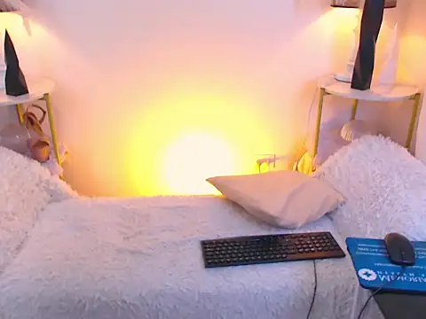 Alluring Carmela online show from February 2026 06:17:02 PM