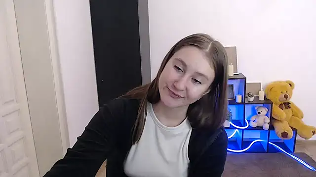 Milka kamila online show from November 2025 12:34:01 PM