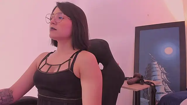 AnnaraLein online show from November 2025 03:30:02 AM