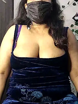 aliyaa9900 online show from October 2025 07:46:02 PM