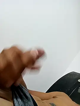 Brayan51 - online show from September 2025 03:43:01 AM