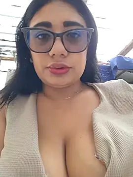 Monse--145 online show from September 2025 08:21:02 PM