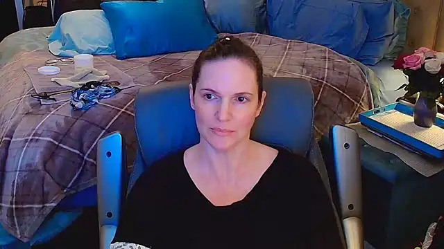 ninajaymes online show from February 2025 11:58:02 PM