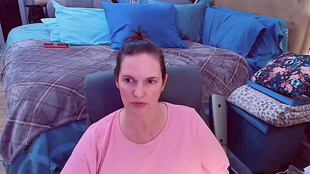 ninajaymes online show from February 2026 03:38:01 PM