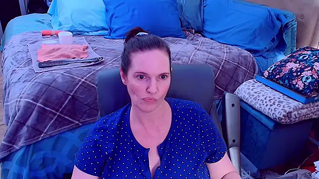 ninajaymes online show from February 2026 11:39:02 PM