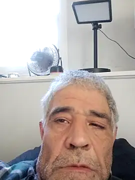 orcajaws52 online show from March 2025 07:27:02 PM